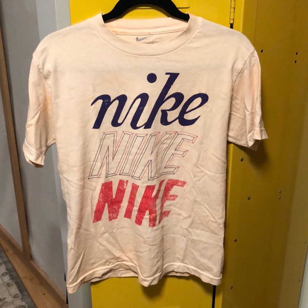 Nike Vintage Loose Fit Graphic Tee